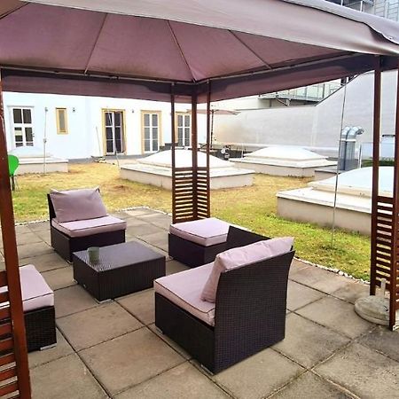 New & Central Marzstrasse City Apartment With Own Exit To The Inner Garden Βιέννη Εξωτερικό φωτογραφία